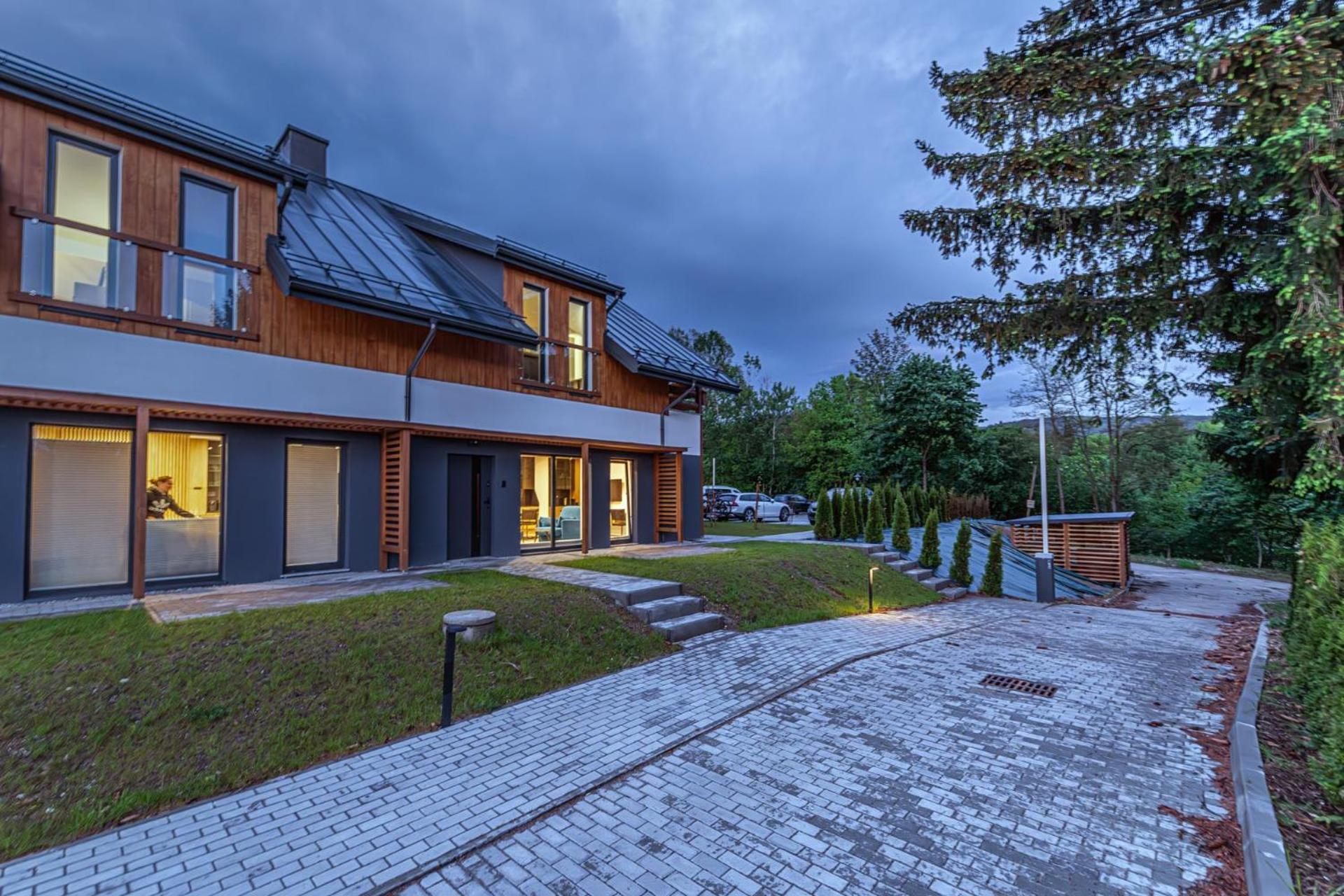 Apartamenty Activ Zdroj Lądek-Zdrój Exteriör bild